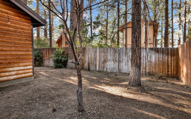 OLD School LOG Cabin #2340