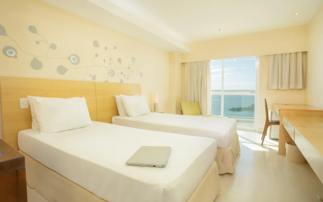 Golden Tulip Macaé