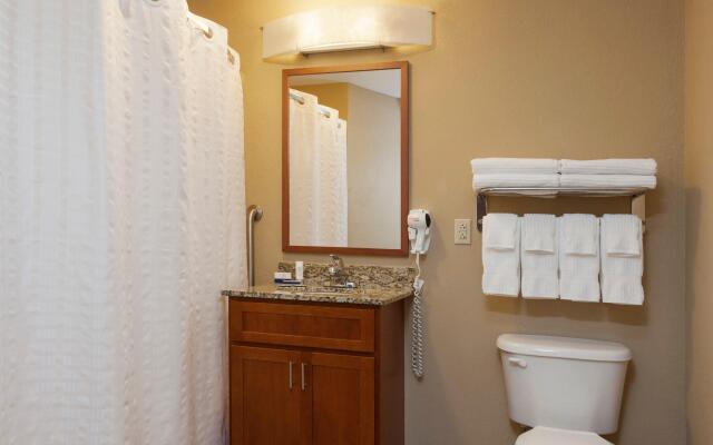 Candlewood Suites Reading by IHG