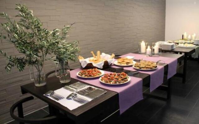 Orizontes View Hotel