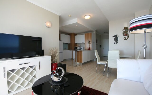 Horizon Bay 1206 by CTHA