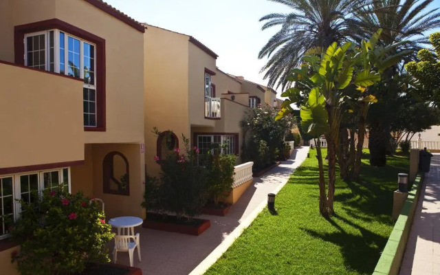 Maxorata Beach Apartments