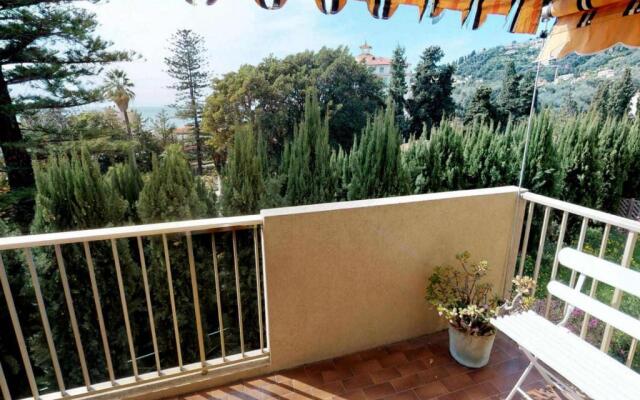 Appartement Menton, 2 pièces, 4 personnes - FR-1-196-203