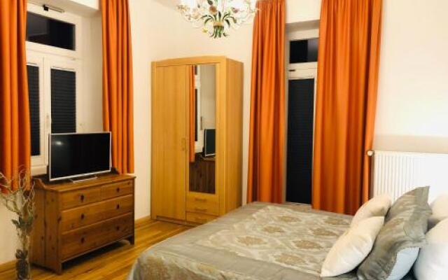 Golden Gapa Central Family Apartment 29