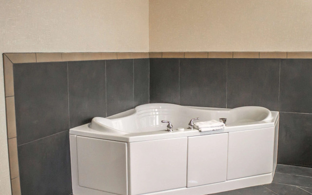 Comfort Inn & Suites Wadsworth