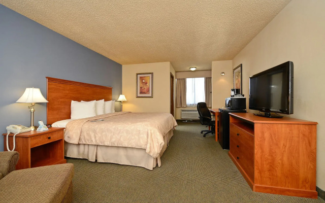 AmericInn by Wyndham Appleton Downtown