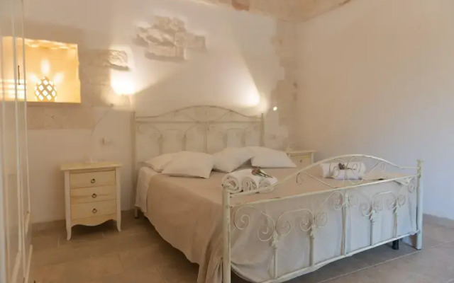 Villa Le Nacchere With Pool Near Cisternino