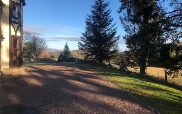 Crubenbeg Country House