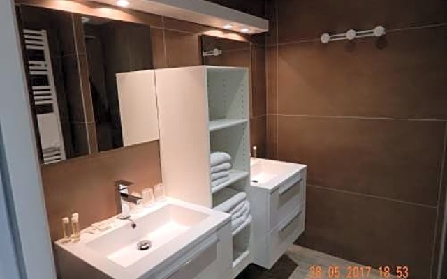 Hotel Mille Et Une Nuits Daubrac