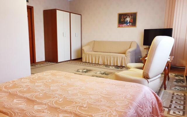 Анна и Король на Телеграфной 3