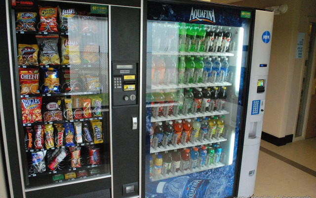 Holiday Inn Express Bloomington West by IHG