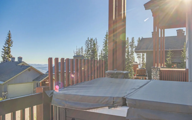 365 Moonshine Crescent by Okanagan Premier