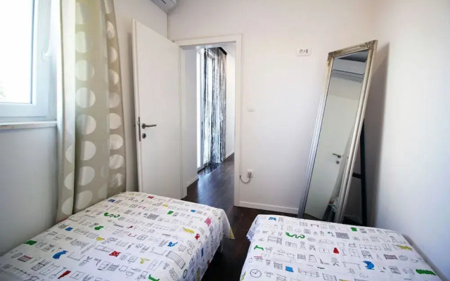 Apartment Split Lazarica