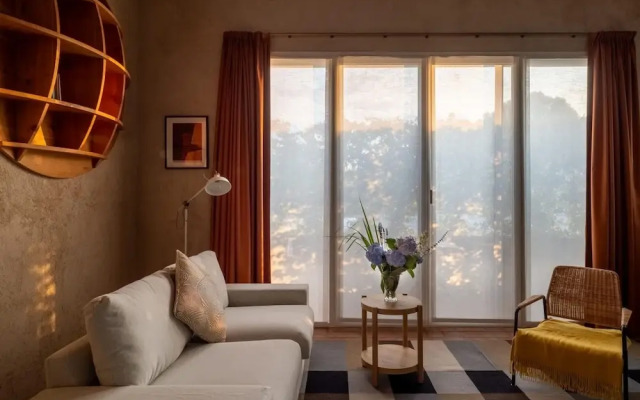 Green Lodge - Apartment 10 - 1 BR 1 Bath