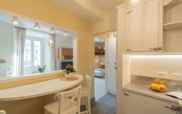 Linda Apartment 2 in Como