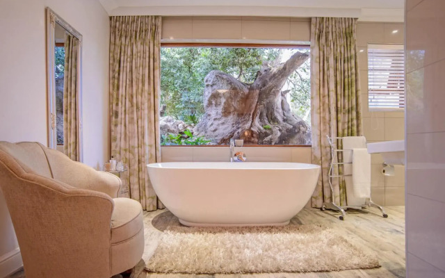 Leaves Lodge and Spa