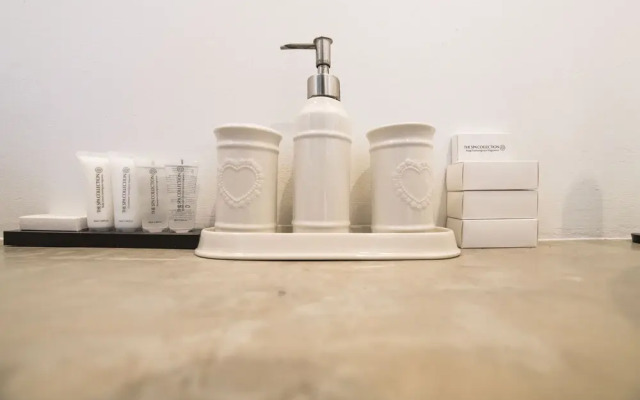 PM78 Boutique Apartments