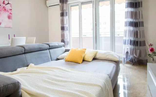 JOIVY Milano Fiera Cozy & Elegant Apartment