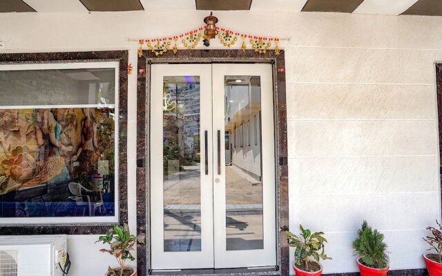 Fabhotel Sirtaj Suites