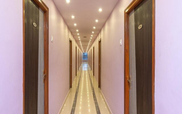 OYO 23548 Swathi Residency