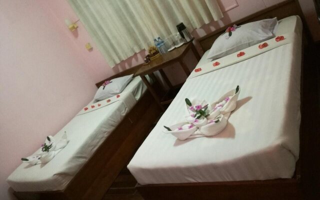 Gold Star hotel