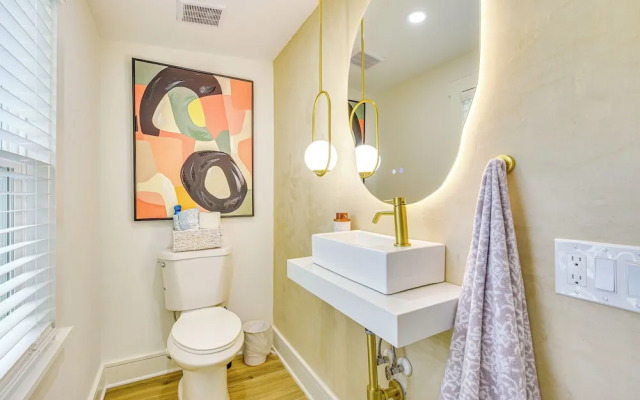 Heated Pool, Mini Golf & Cabana: Bradenton Retreat