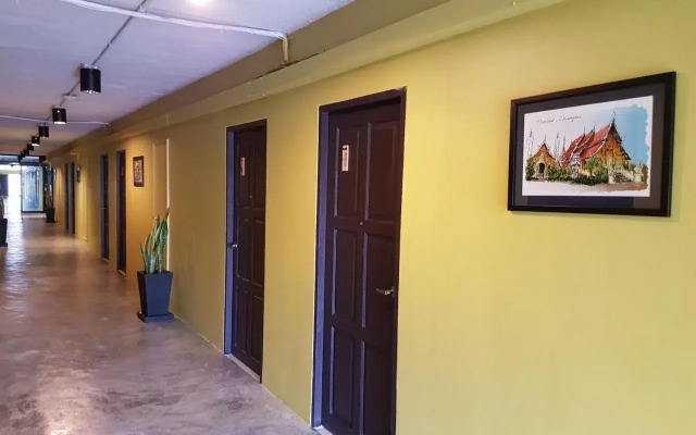Nimman Expat Home