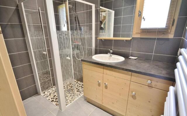 Chalet Le Grand-Bornand, 5 pièces, 8 personnes - FR-1-391-8