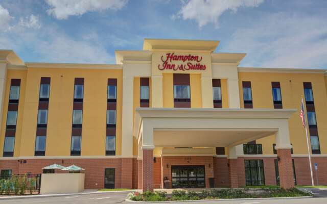 Hampton Inn & Suites Tampa Busch Gardens Area