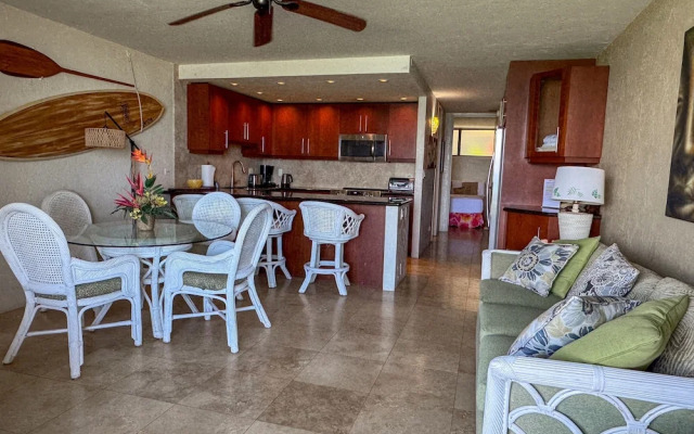 Papakea L105 2 Bedroom Condo