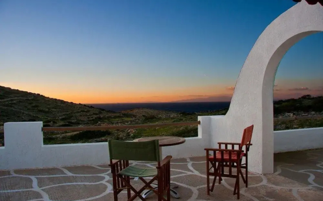 Sunset Rooms