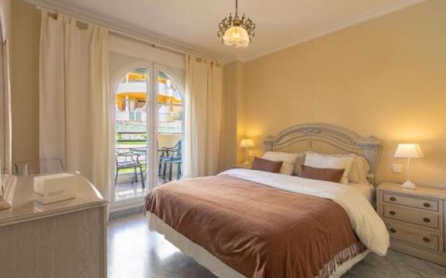 Puerto Banus Seaview Apt