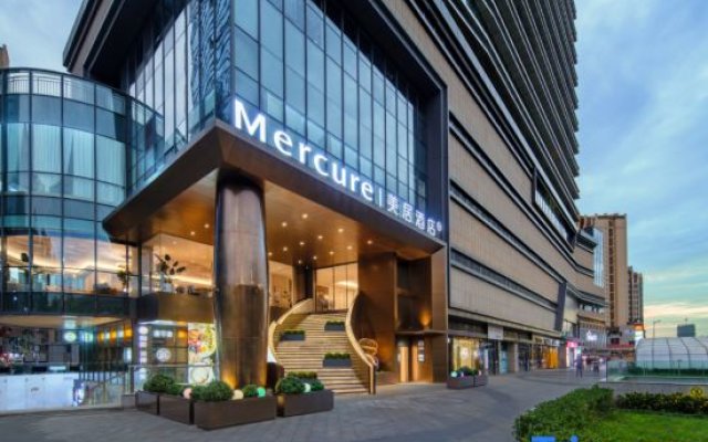 Chengdu Chenghua East Suburb Memory Mercure Hotel (University of Science and Technology)