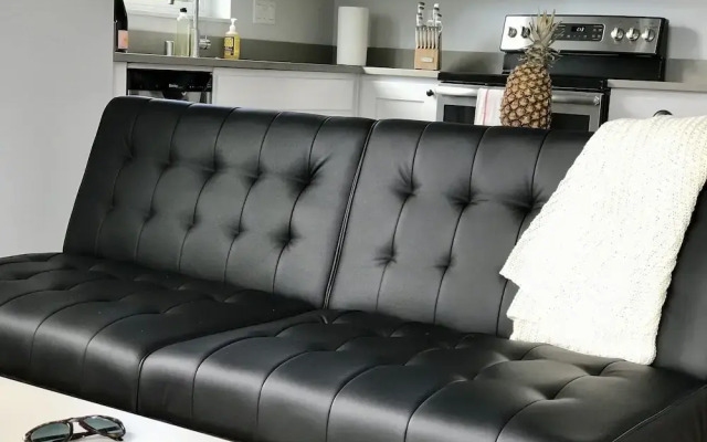 Birdhouse on GreenLake