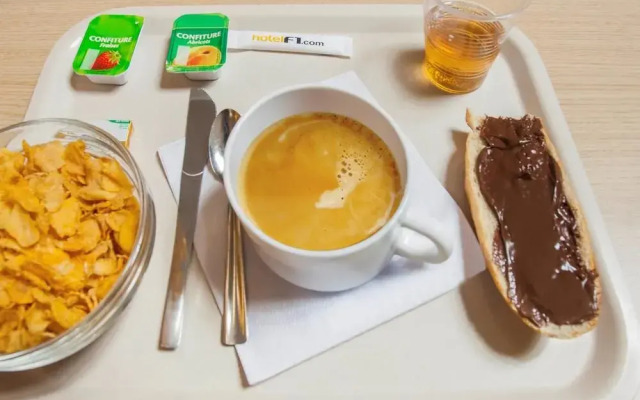 HotelF1 Lille Sud Centre Commercial Douai Flers