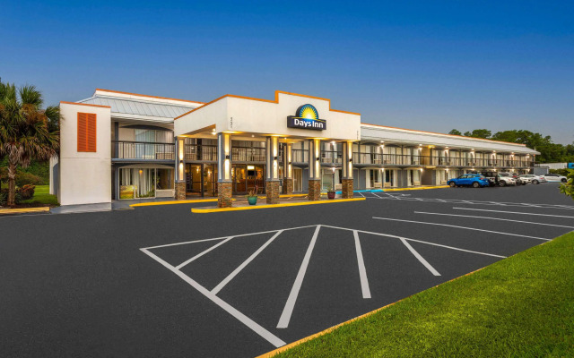 Days Inn by Wyndham Wildwood I-75