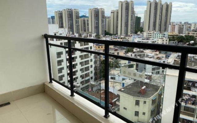 Jiangnan Baoyue Business Hotel (Sea Travel Duty Free Eternal Love Store) – Outside – Sanya