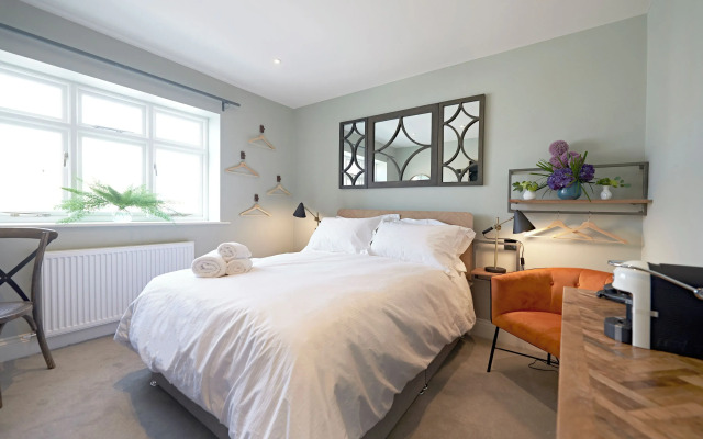 Valentinos Restaurant With Rooms