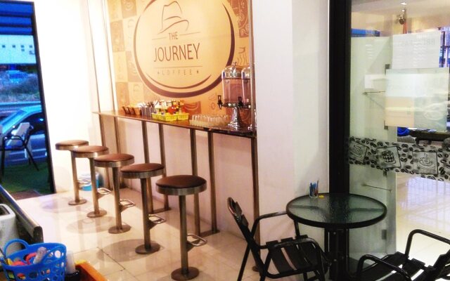Hotel The Journey Patong New