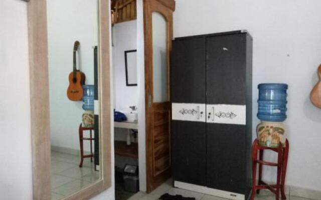 Candra Surf Homestay