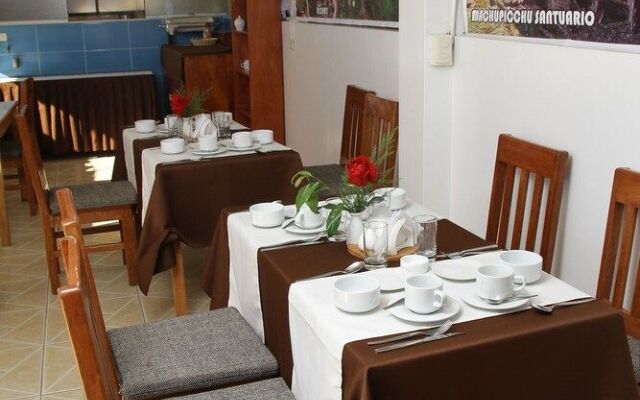 Kusipaqari Hotel