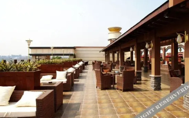Xinbinjiang Hotel