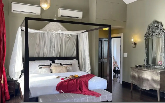 Villa One - Pvt Pool Outdoor Deck North Goa