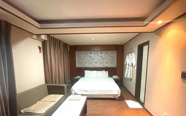 Jahamun Hotel