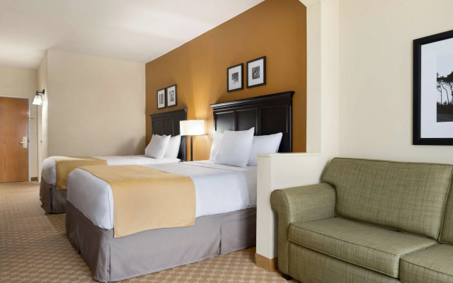 Country Inn & Suites by Radisson, Savannah Gateway, GA