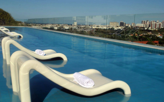 Hotel Serramar
