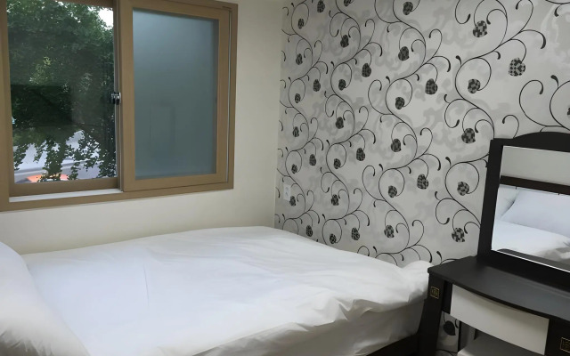 Hamory Guesthouse