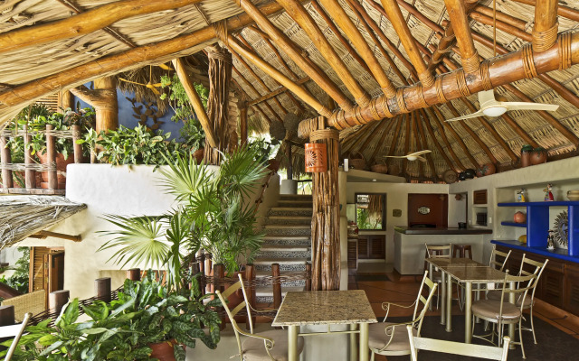 La Villa Luz Adults Only