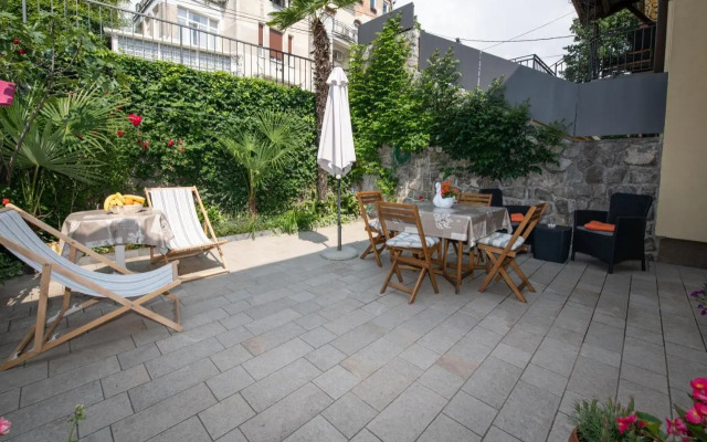 Studio apartman Tasha