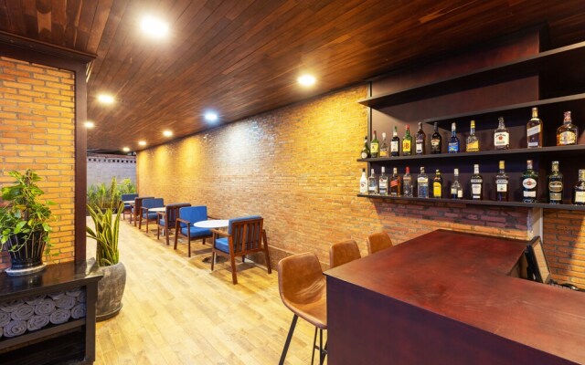 Blanc Smith Hotel